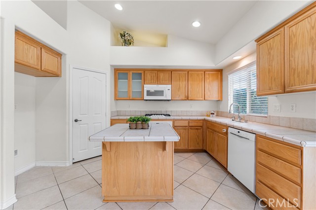 Detail Gallery Image 25 of 50 For 3714 Pondera St, Lancaster,  CA 93536 - 4 Beds | 3 Baths