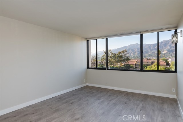 Detail Gallery Image 21 of 57 For 343 Pioneer Dr #504,  Glendale,  CA 91203 - 3 Beds | 2 Baths