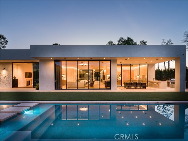 5824 Manton Avenue, Woodland Hills CA: https://media.crmls.org/medias/b08e4a4b-eee4-4794-89e9-9bbd417af669.jpg