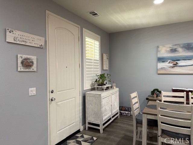 16001 Chase Road, Fontana CA: https://media.crmls.org/medias/b08e5744-2fa0-4c40-88b8-988ca6a3e366.jpg