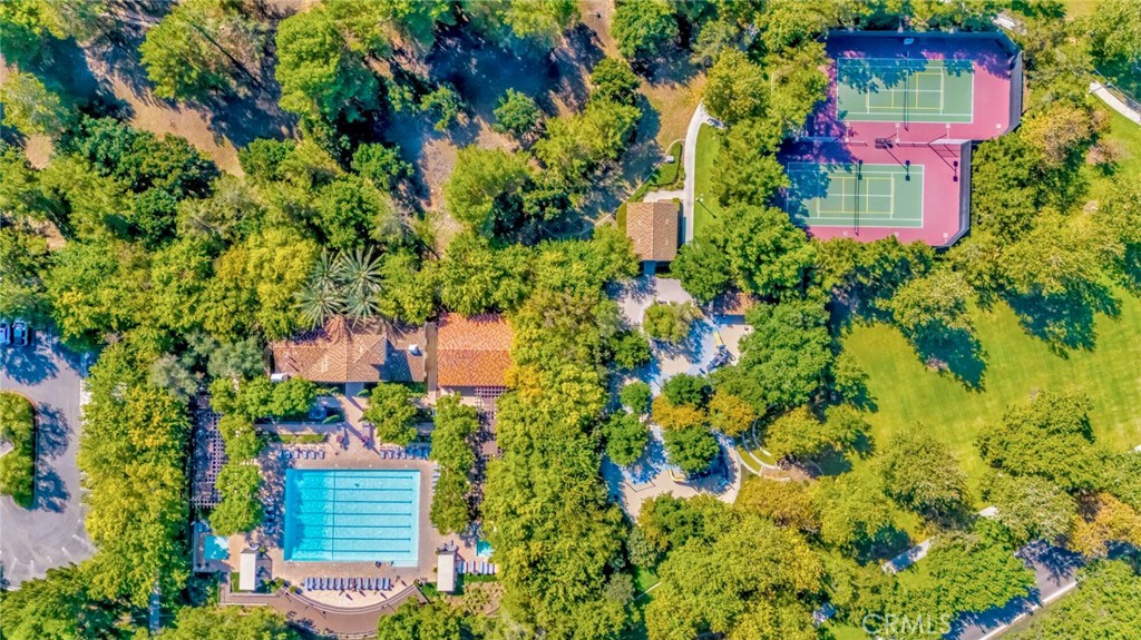https://media.crmls.org/medias/b08eff7d-3c2a-467d-aa83-d13bb8701e42.jpg?preset=X-Large