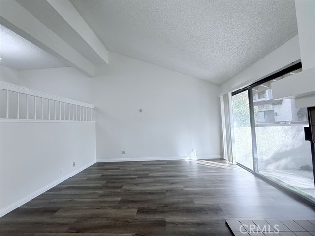 Detail Gallery Image 8 of 38 For 17 Rock Cliff Pl, Phillips Ranch,  CA 91766 - 2 Beds | 2/1 Baths