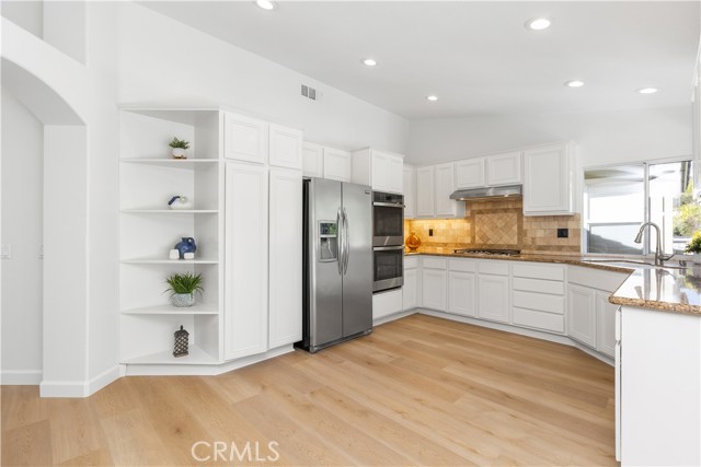 Image 10 of 38 For 16 Woodsong  