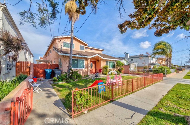 16938 S Dalton Avenue, Gardena CA: https://media.crmls.org/medias/b090497d-2b02-41b8-aca5-e240c444df19.jpg