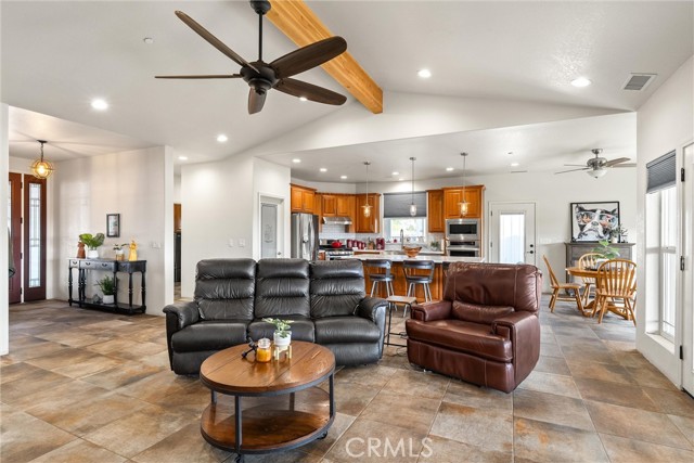 Detail Gallery Image 16 of 54 For 524 Sunset Dr, Paradise,  CA 95969 - 3 Beds | 2/1 Baths