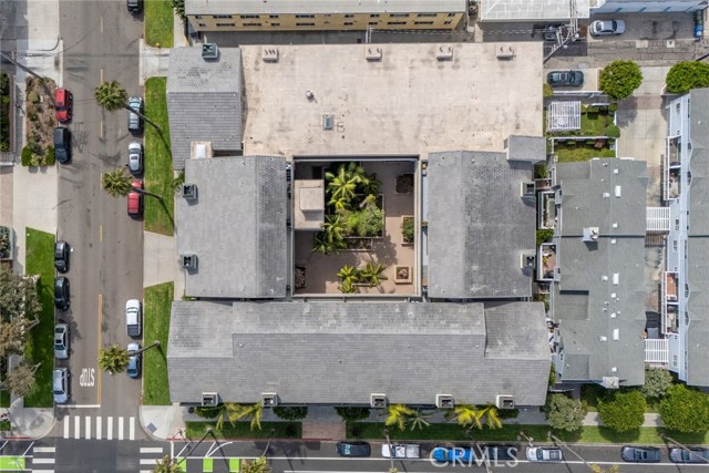 Detail Gallery Image 30 of 33 For 1007 S Catalina Ave #109,  Redondo Beach,  CA 90277 - 2 Beds | 2 Baths