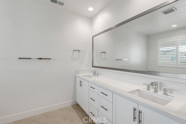 Detail Gallery Image 35 of 58 For 1626 Corte Medialuna, Chula Vista,  CA 91913 - 5 Beds | 4/1 Baths