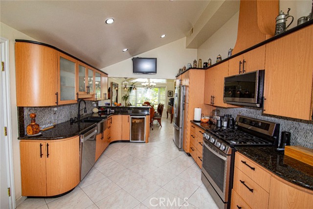 11958 Darby Avenue, Porter Ranch CA: https://media.crmls.org/medias/b0937e30-8c23-40ab-9001-4930e077ba5c.jpg