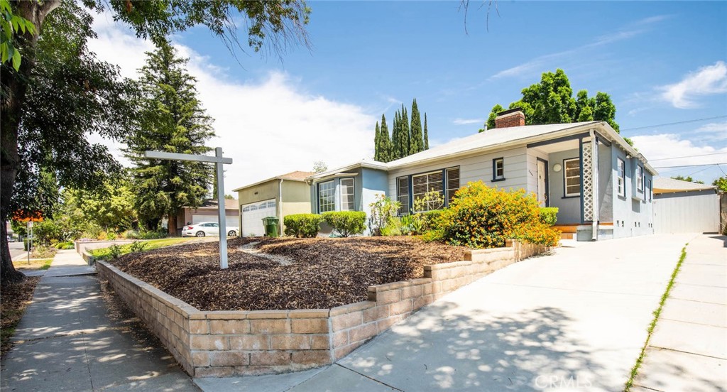 4444 Tujunga
