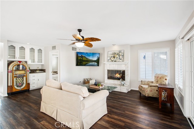 Detail Gallery Image 17 of 56 For 30248 White Wake, Canyon Lake,  CA 92587 - 3 Beds | 2/1 Baths