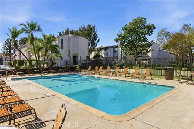 Detail Gallery Image 23 of 24 For 2100 W Palmyra #33,  Orange,  CA 92868 - 3 Beds | 1/1 Baths