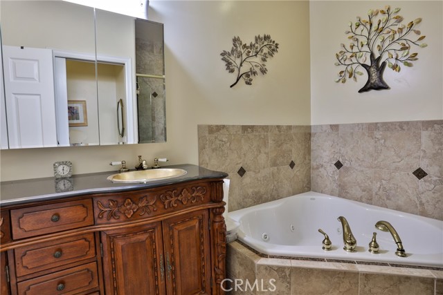 Detail Gallery Image 23 of 42 For 2010 E Foothill Dr, San Bernardino,  CA 92404 - 3 Beds | 2/1 Baths