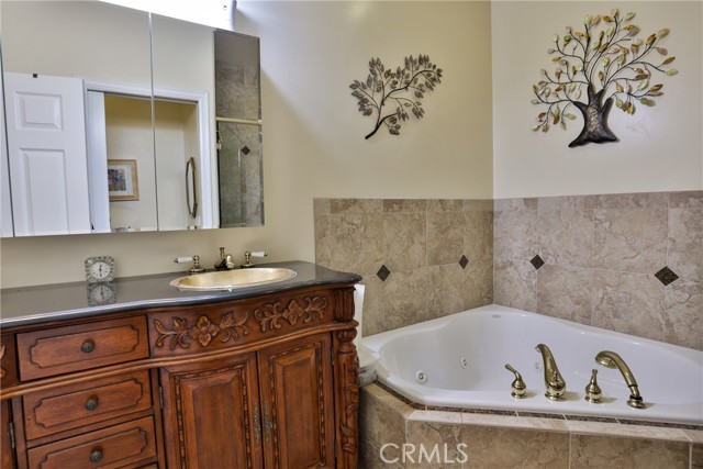 Detail Gallery Image 23 of 42 For 2010 E Foothill Dr, San Bernardino,  CA 92404 - 3 Beds | 2/1 Baths