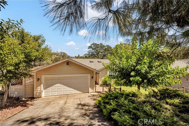 Detail Gallery Image 2 of 30 For 18278 North Shore Dr, Hidden Valley Lake,  CA 95467 - 3 Beds | 2 Baths