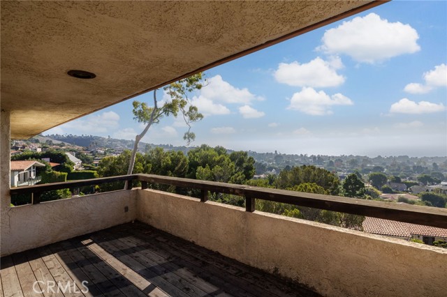 2329 Via Olivera, Palos Verdes Estates, California 90274, 6 Bedrooms Bedrooms, ,5 BathroomsBathrooms,Residential,For Sale,Via Olivera,PV25259695 2329 Via Olivera, Palos Verdes Estates, California 90274, 6 Bedrooms Bedrooms, ,5 BathroomsBathrooms,Residential,For Sale,Via Olivera,PV25259695
