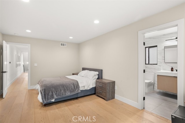 Detail Gallery Image 22 of 64 For 307 18th St, Huntington Beach,  CA 92648 - 3 Beds | 3/1 Baths