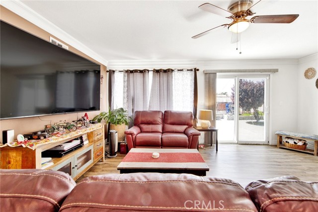 13075 Kismet Avenue photo 6