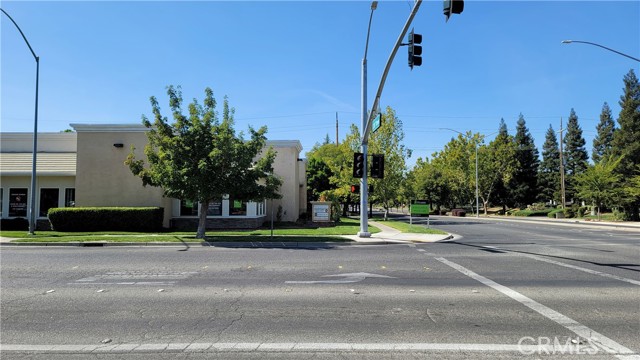 2000 Notre Dame Boulevard, Chico, California 95928, ,Commercial Lease,For Rent,2000 Notre Dame Boulevard,CRSN22192744