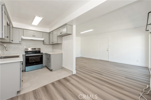 515 N 1st Street, Alhambra CA: https://media.crmls.org/medias/b09a79f5-0b51-4a23-b75c-250fa553778b.jpg