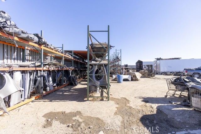 42052 3rd Street, Lancaster, California 93535, ,Commercial Lease,For Rent,42052 3rd Street,CRBB24251746