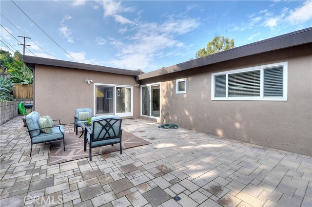 217 Vista Del Parque, Redondo Beach, California 90277, 4 Bedrooms Bedrooms, ,2 BathroomsBathrooms,Residential,Sold,Vista Del Parque,PV17010276