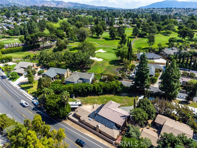 Detail Gallery Image 4 of 33 For 5596 Mountain View Ave, Yorba Linda,  CA 92886 - 5 Beds | 3/1 Baths