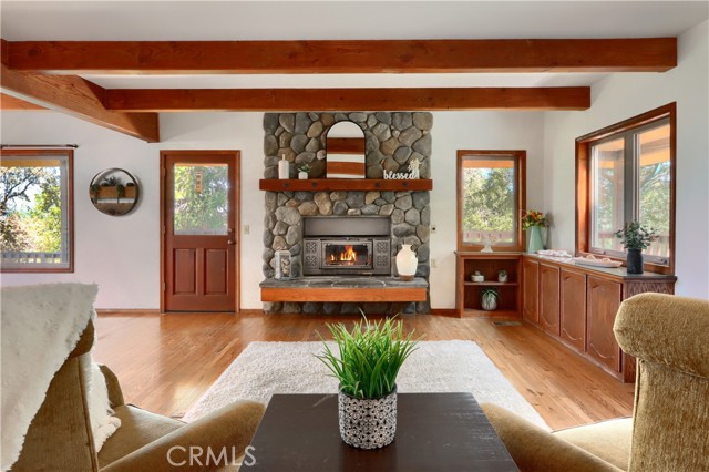 5857 Allred Road, Mariposa CA: https://media.crmls.org/medias/b09bfd07-31cc-4bec-b566-c0b695a13113.jpg