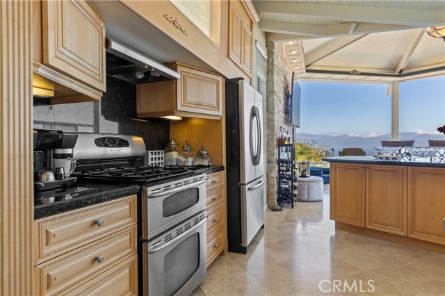 Detail Gallery Image 27 of 44 For 781 via Somonte, Palos Verdes Estates,  CA 90274 - 2 Beds | 3 Baths