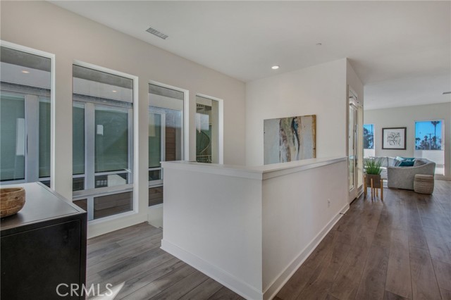 Detail Gallery Image 15 of 31 For 2353 Doheny Way, Dana Point,  CA 92629 - 3 Beds | 4 Baths