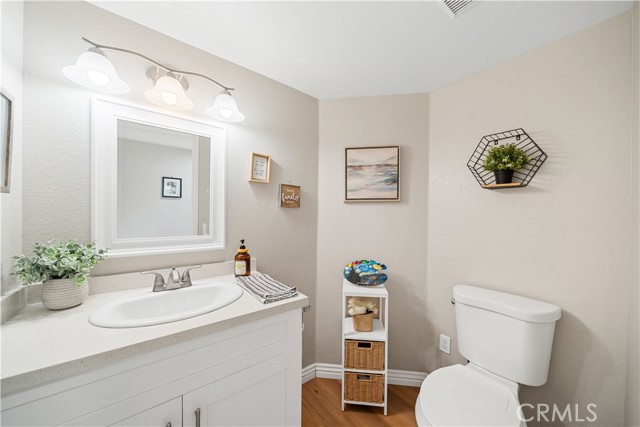 Detail Gallery Image 12 of 56 For 7518 Hardy, Rancho Cucamonga,  CA 91730 - 3 Beds | 2/1 Baths