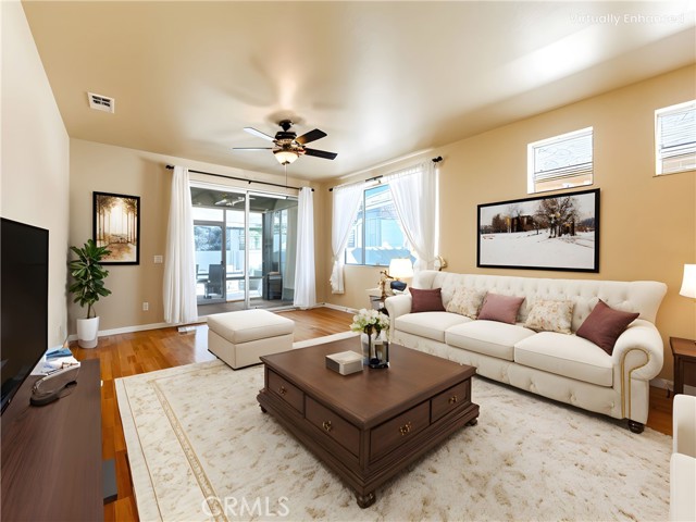 19642 Castle Harbor Court, Apple Valley CA: https://media.crmls.org/medias/b09d92ed-e297-4356-9086-f40f3fc5c361.jpg
