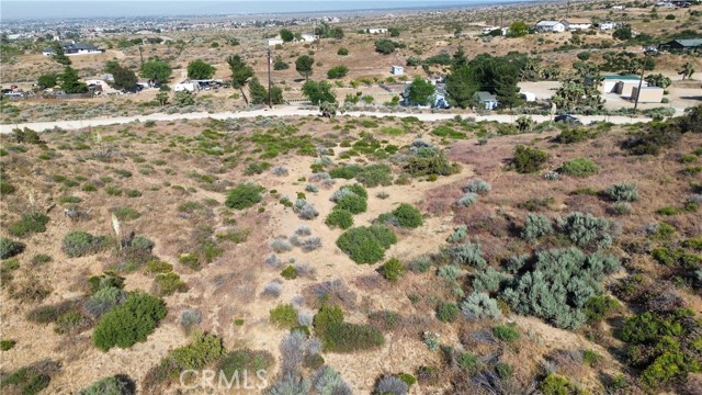 Detail Gallery Image 13 of 15 For 8380 Riggins Rd, Phelan,  CA 92371 - – Beds | – Baths
