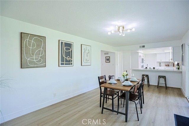 Detail Gallery Image 13 of 40 For 2102 Mignon, Placentia,  CA 92870 - 5 Beds | 2/1 Baths