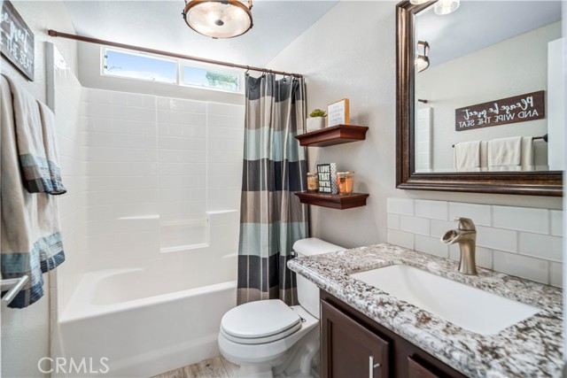 Detail Gallery Image 34 of 75 For 40755 via Tranqilo, Palmdale,  CA 93551 - 6 Beds | 3 Baths