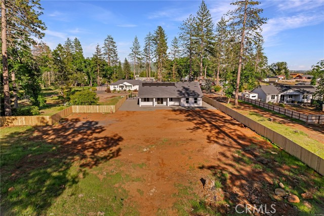 5785 Fickett Lane, Paradise CA: https://media.crmls.org/medias/b0a09bff-397f-4a68-9f6e-fc275ee9ef5b.jpg