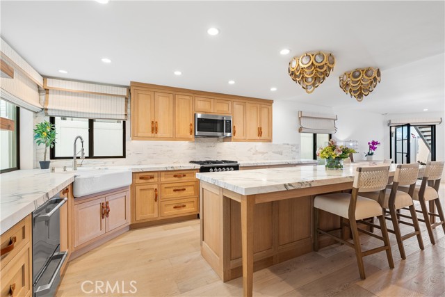 Detail Gallery Image 11 of 37 For 1817 W Bay Ave a,  Newport Beach,  CA 92663 - 2 Beds | 2/1 Baths