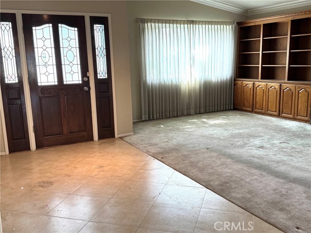 Detail Gallery Image 2 of 18 For 405 S Bluff, Montebello,  CA 90640 - 3 Beds | 2 Baths