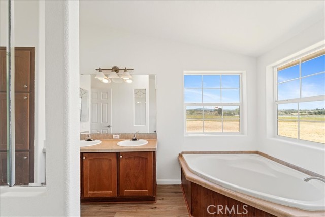 Detail Gallery Image 19 of 54 For 49965 Cree Ct, Aguanga,  CA 92536 - 3 Beds | 2 Baths