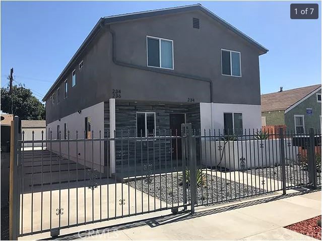 234 E 68th Street, Los Angeles, CA, 90003 234 E 68th Street, Los Angeles, CA, 90003