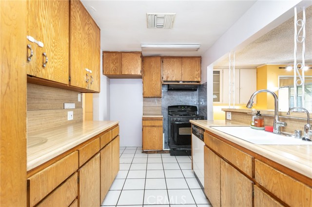 8465 Hazeltine photo 6
