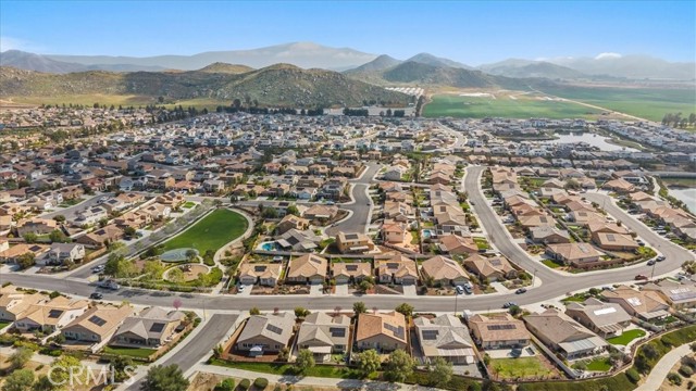 Detail Gallery Image 32 of 37 For 30252 Bristol Gate, Menifee,  CA 92584 - 4 Beds | 2 Baths