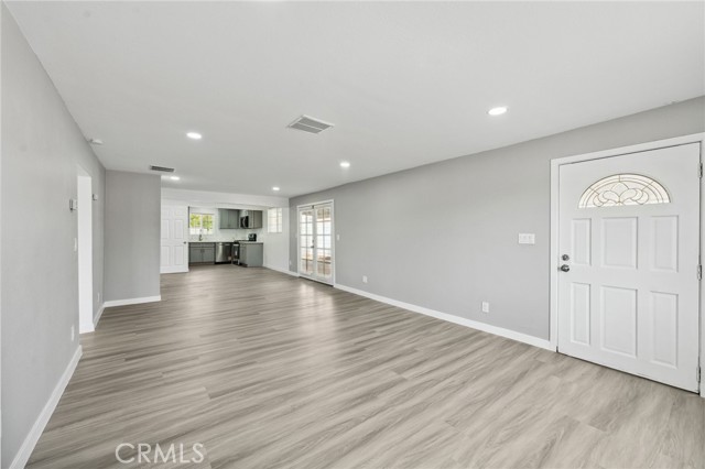 Detail Gallery Image 10 of 44 For 24688 Court St, San Bernardino,  CA 92410 - 3 Beds | 2 Baths