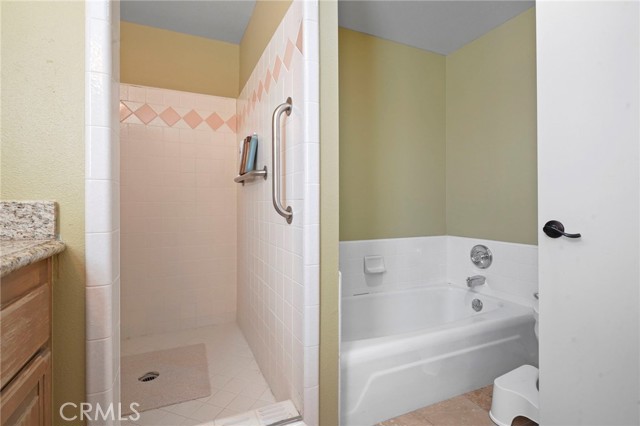 12446 Kenny Drive, Granada Hills CA: https://media.crmls.org/medias/b0a56e5e-5ba6-4c1e-82d7-c006ae8b9cf5.jpg