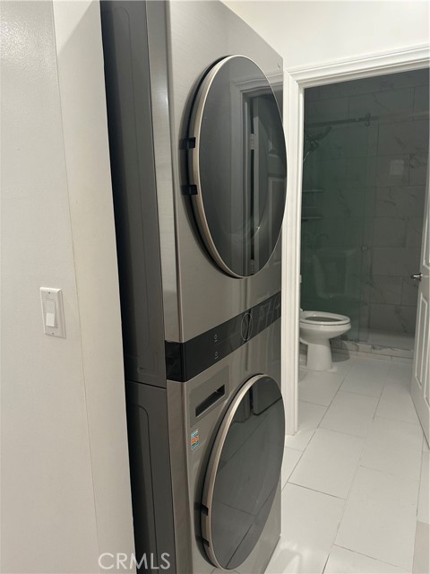 Detail Gallery Image 11 of 16 For 6211 Lubao Ave, Woodland Hills,  CA 91367 - 2 Beds | 1 Baths