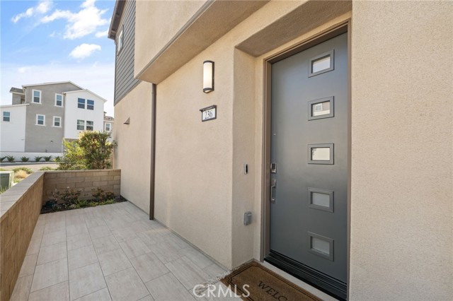 Detail Gallery Image 5 of 57 For 236 Yerba, Irvine,  CA 92618 - 4 Beds | 3/1 Baths