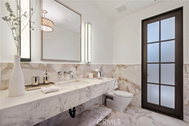 Detail Gallery Image 30 of 70 For 12 Thomas Rd, Ladera Ranch,  CA 92694 - 6 Beds | 7/1 Baths