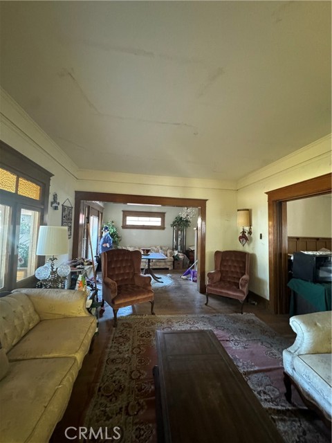 Detail Gallery Image 7 of 25 For 1407 Cota Ave, Torrance,  CA 90501 - 4 Beds | 2 Baths