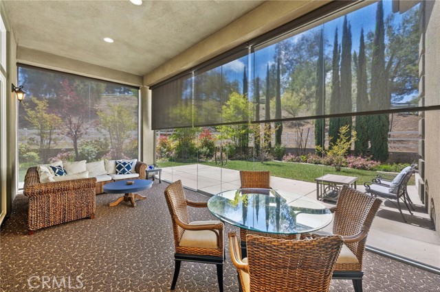 38565 Celine Cove, Murrieta CA: https://media.crmls.org/medias/b0a80bb8-3f38-4b2b-91ae-7938cd2a2cd8.jpg