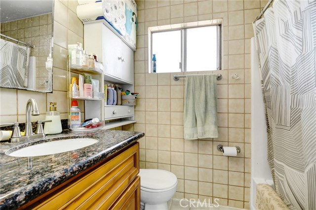 Detail Gallery Image 20 of 23 For 1459 E 214th St, Carson,  CA 90745 - 5 Beds | 3 Baths