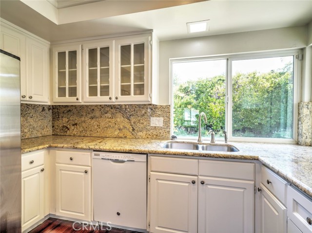 Detail Gallery Image 17 of 49 For 912 Brightstone Ct, Westlake Village,  CA 91361 - 4 Beds | 3 Baths